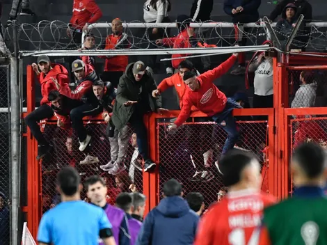 La reacción de Independiente sobre hinchas de la U agredidos en Argentina: "Ni se han excusado"