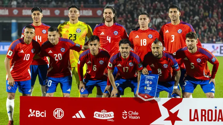 Chile se prepara para enfrentar a Brasil con varias novedades en su formación.