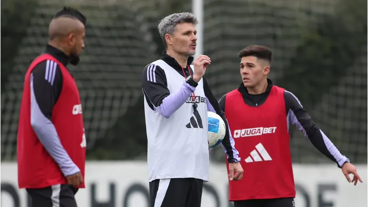 Fernando Ortiz le cambia la cara a Colo Colo.