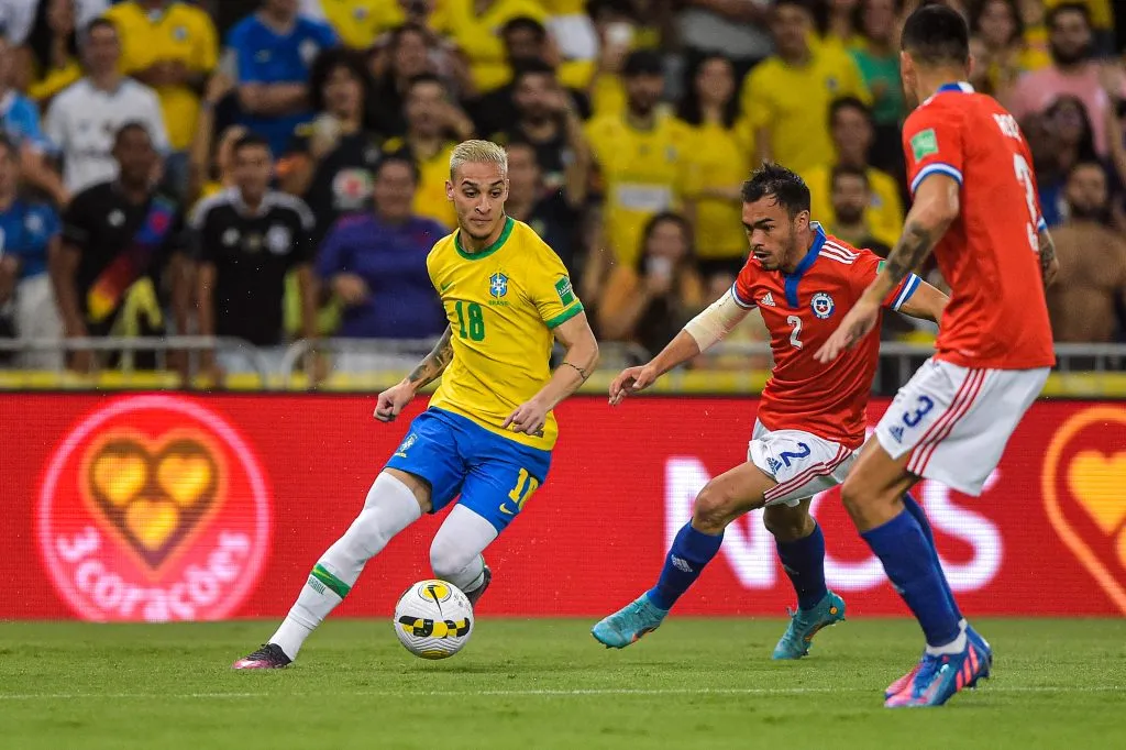 Gabriel Suazo volverá a ver acción ante Brasil como visitante. (Thiago Ribeiro/AGIF/Photosport).