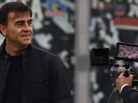 Gustavo Quinteros se pone el terno de candidato a la Roja