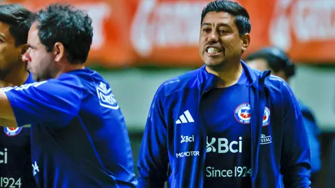 Nicolás Córdova puso su primera formación titular en Chile.