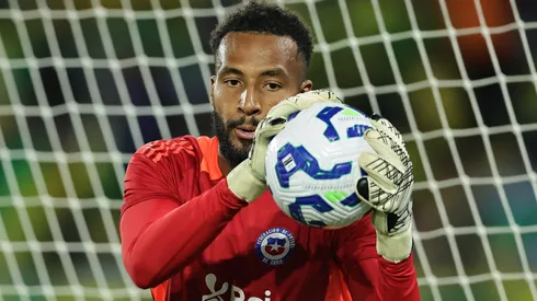Lawrence Vigouroux debutó en el arco de Chile y su vínculo con el país es grande.
