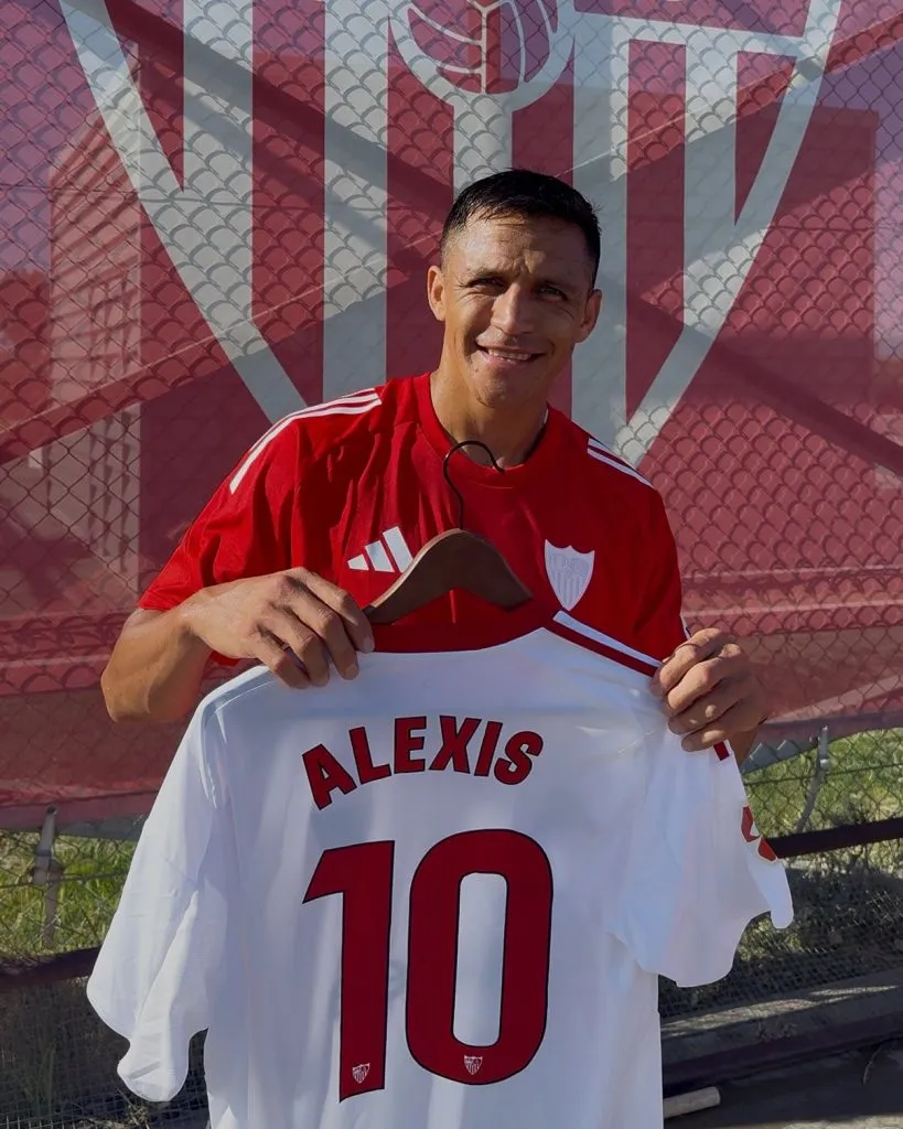 Alexis Sánchez ha generado revuelo en España con su llegada al Sevilla a sus 36 años. Foto: Sevilla.