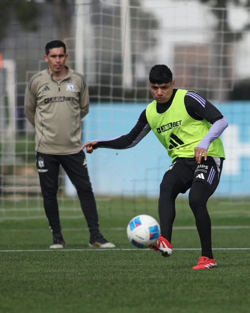 Claudio Aquino es uno de los ejes para Fernando Ortiz. Foto: Colo Colo.