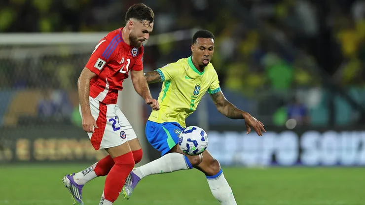 Brereton fue titular por la Roja ante Brasil por las Eliminatorias.