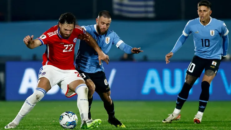 La Roja recibe a Uruguay este martes en el Estadio Nacional.