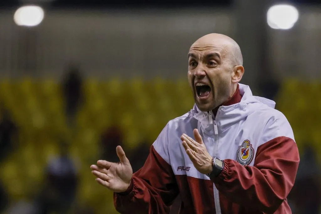 Francisco Bozán sumó otra derrota en La Serena y eso ya no es noticia. (Andres Pina/Photosport).