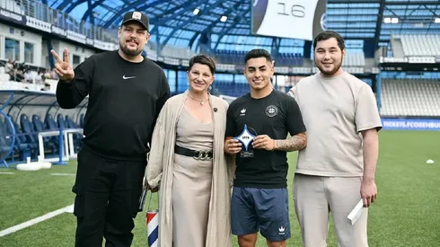 Jordhy Thompson vivió un lindo momento en Rusia.