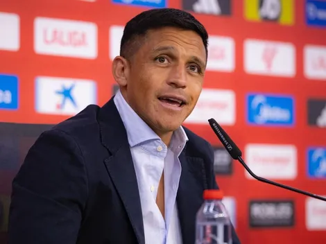 Alexis responde a los que lo tratan de viejo en Sevilla