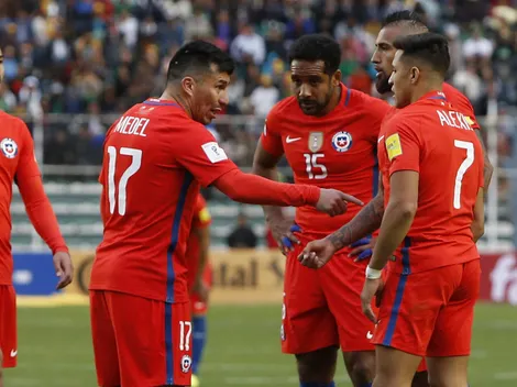 El top 10 de los futbolistas con más partidos en la Roja: uno ya es leyenda