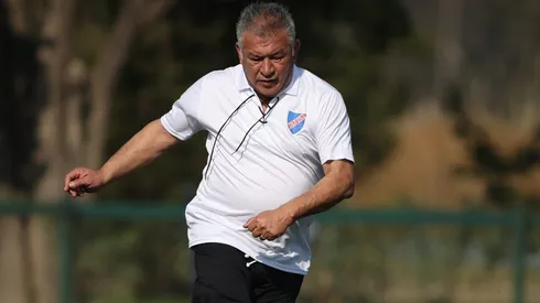 Claudio Borghi sigue repartiendo magia en Colo Colo y lo hizo con un partido histórico.