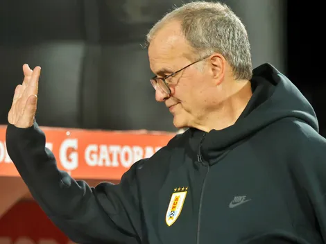 Video: Bielsa recibe "el cariño de la gente" tras empate con Chile