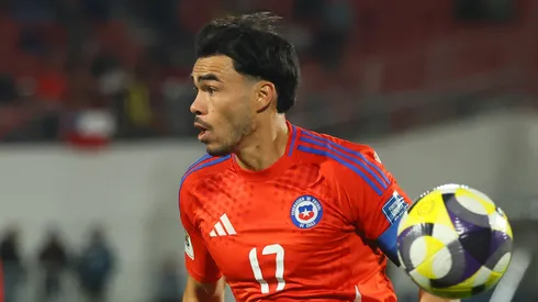 Polémica en España por Suazo en La Roja.