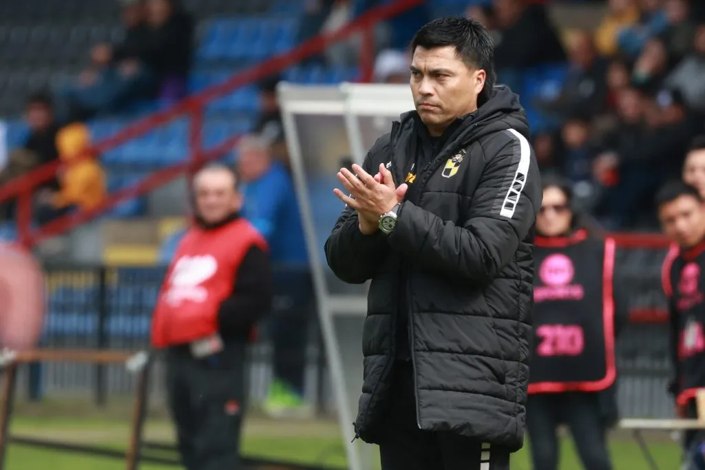 Esteban González aplaudió las virtudes de Ñublense. (Eduardo Fortes/Photosport).
