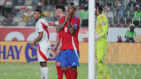 Perú y Chile están buscando entrenador.