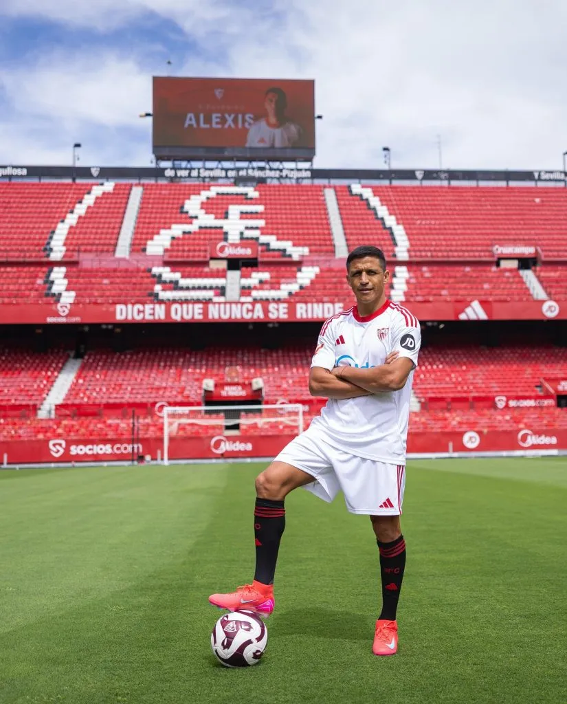 La llegada de Alexis Sánchez al Sevilla ha generado revuelo entre los hinchas. Foto: Sevilla.
