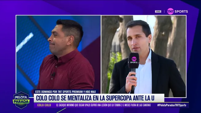 La cara de Gonzalo Jara ante la lesión de Alexander Oroz que lo llevó a operarse por un experto que estaba de paso en Chile. Foto: Captura TNT Sports.