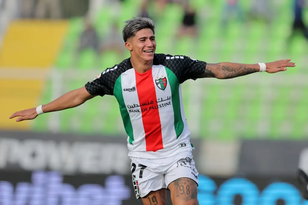 junior Marabel está en el radar de la UC /Photosport