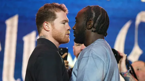 'Canelo' y Crawford se verán las caras este viernes por última vez en el pesaje oficial previo a su combate del día sábado.