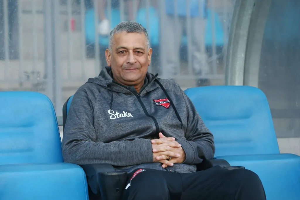 Ronald Fuentes va por la sorpresa con Ñublense. Foto: Alex Diaz/Photosport