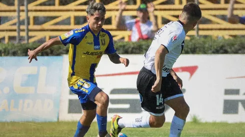 El líder de Primera B, U de Concepción, abrió la fecha 25 ante Santiago Morning.