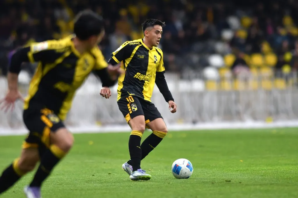 Matías Palavecino es una de las cartas más fuertes de Coquimbo Unido. Foto: Alejandro Pizarro/Photosport