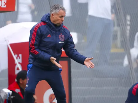 Álvarez mueve el tablero en la citación de la U