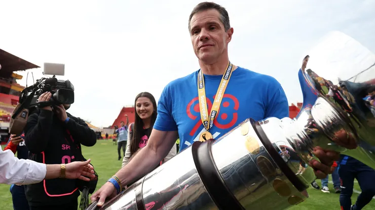 Michael Clark se llevó la Supercopa con el triunfo de la U.