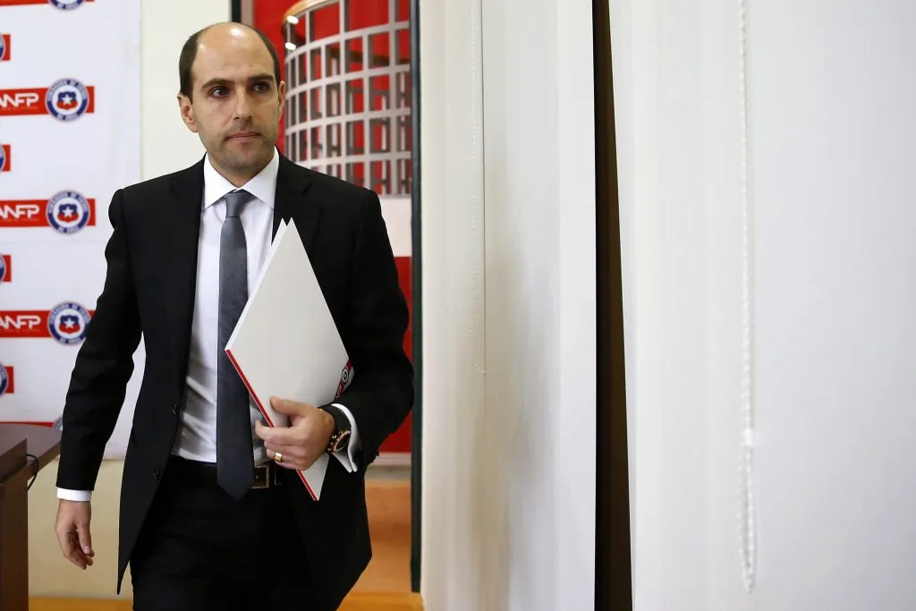 Sergio Jadue quiere repetir estas imágenes en el fútbol chileno. Foto: Andrés Piña/Photosport