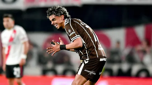 Ronaldo Iván Martínez, delantero de Platense y Paraguay