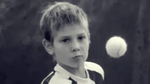 De brillar en el tenis a hacerlo en el fútbol.