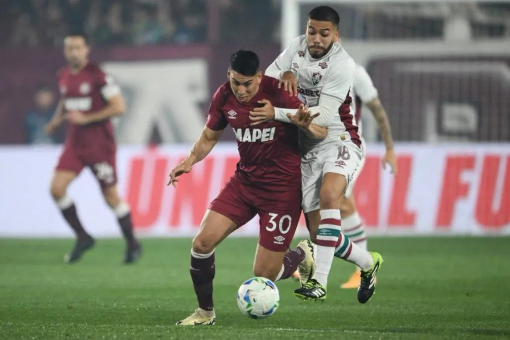 Lanús le ganó a Fluminense en Argentina