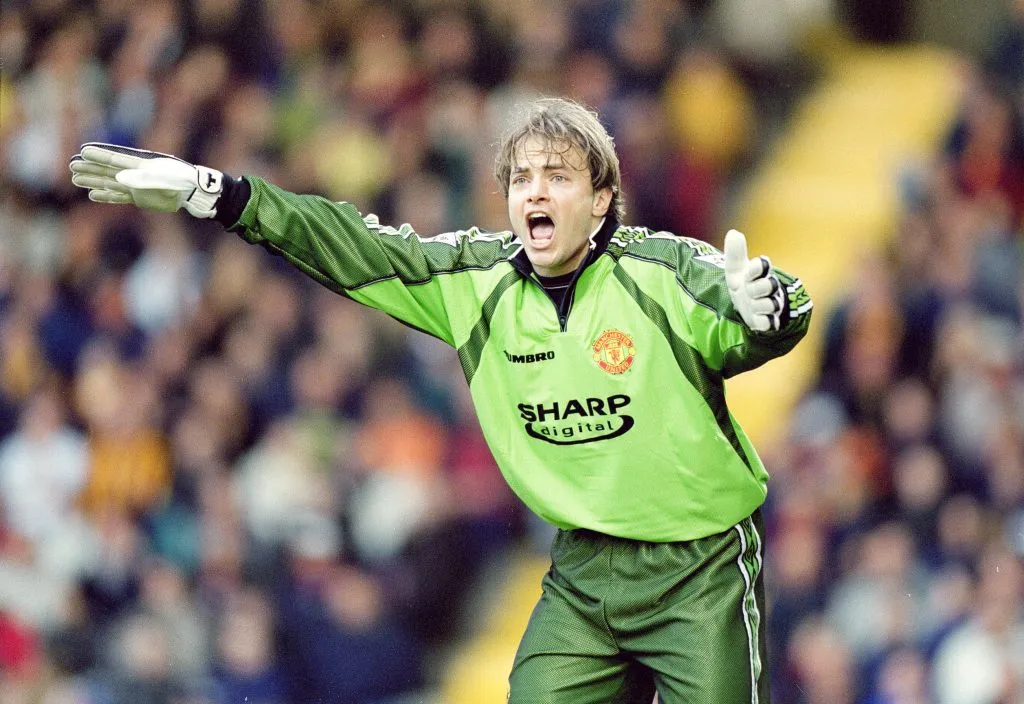 Mark Bosnich no dejó una buena imagen en Manchester United. Imagen: Getty