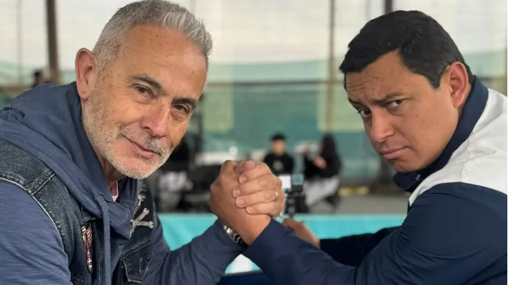 Juvenal Olmos promociona la actividad en La Reina