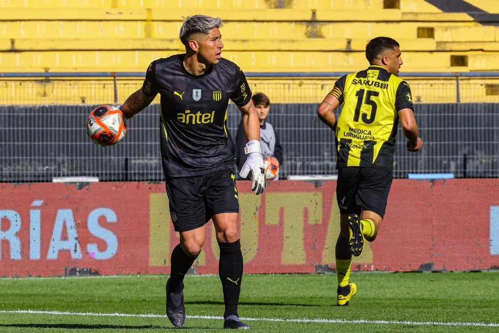 El jugador nacional llegó a préstamo al equipo uruguayo este año/Photosport