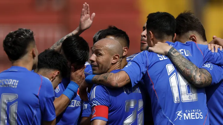 Los azules reciben inesperado apoyo de ídolo de Colo Colo.