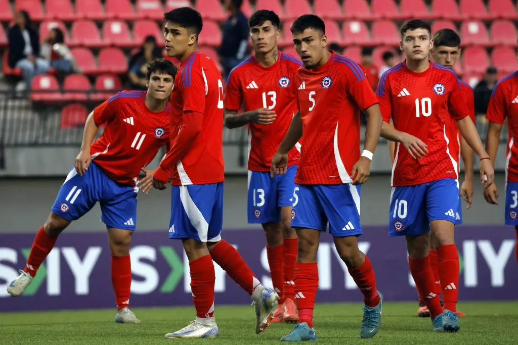 Damián Pizarro se pierde el Mundial. Foto: Andres Pina/Photosport
