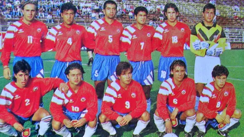 Frank Lobos y la Selección Chilena Sub 20 que jugó el Mundial de Qatar en 1995.