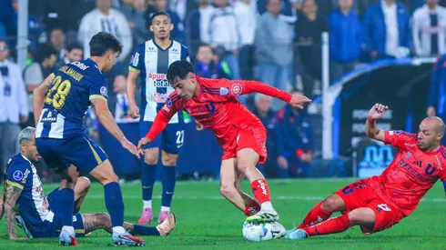 Javier Altamirano fue toda una sorpresa en la prensa peruana.