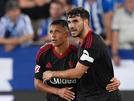 La extraña medida que explica el éxito de Alexis y Suazo en el Sevilla