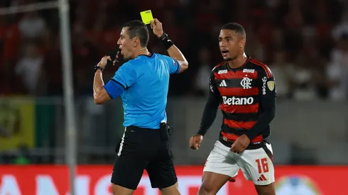 Andrés Rojas sufre con sus errores arbitrales