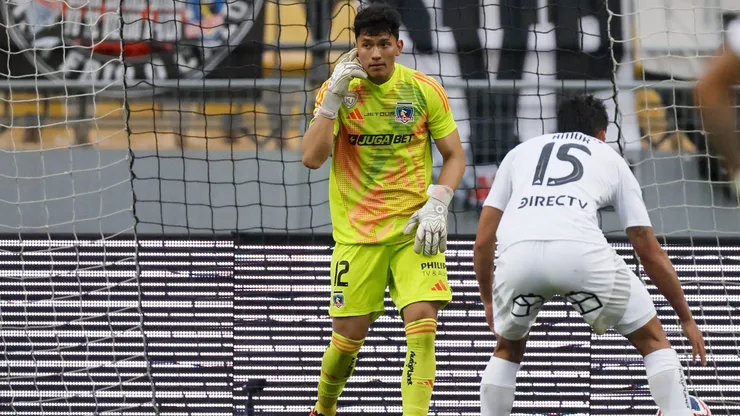 El arquero haría tenido problema con él.