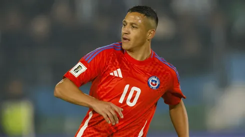 Coke Hevia le cierra la puerta de La Roja a Alexis Sánchez.