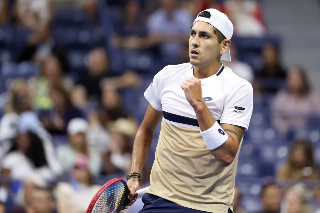 Alejandro Tabilo va por el título en China. (Photo by Mike Stobe/Getty Images)