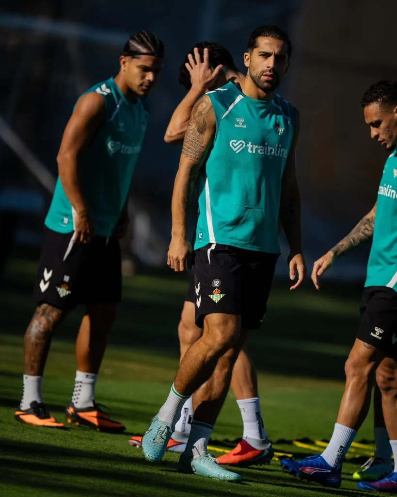Rodríguez entrenó con normalidad en Betis