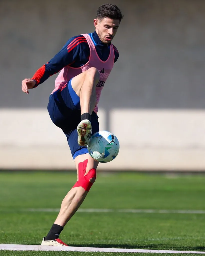 Lucas Di Yorio ya hace fútbol con U de Chile en miras de Alianza Lima. Foto: U de Chile.