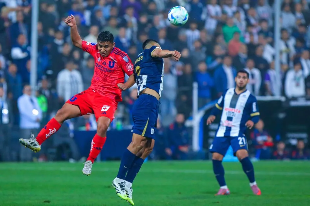 La U y Alianza buscan las semifinales. Foto: Joel Alonzo/Photosport