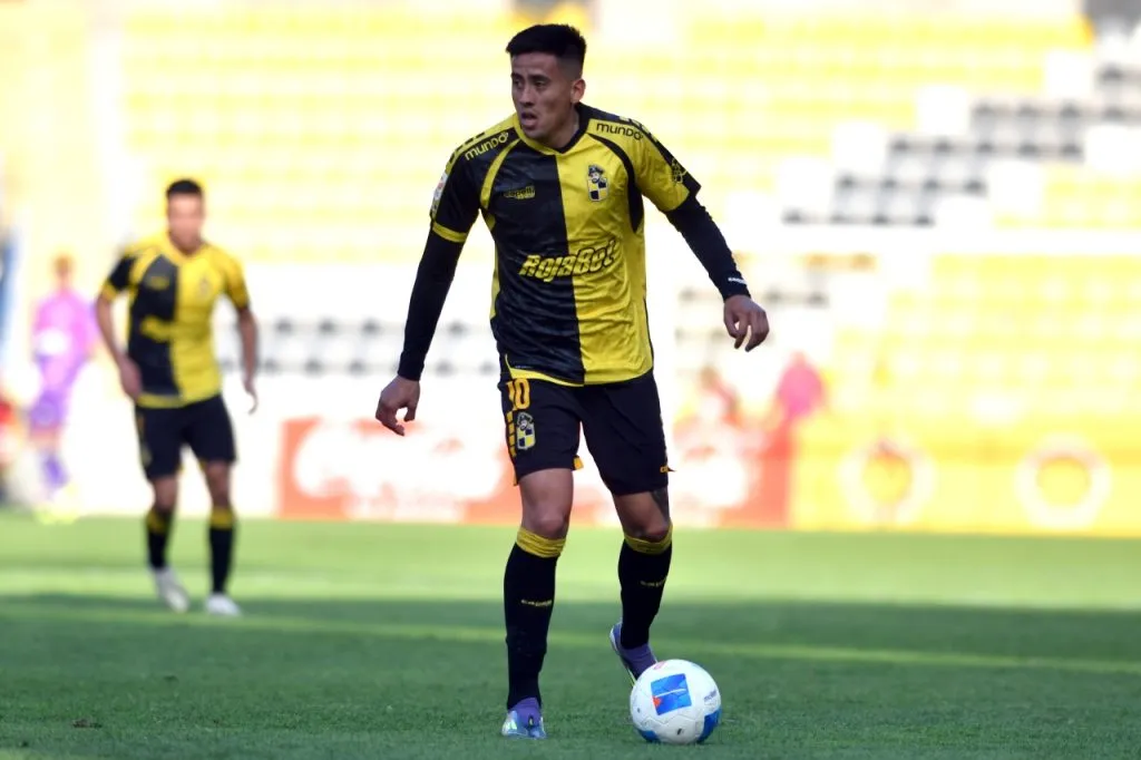 Matías Palavecino, el máximo candidato a ganar el Balón de Oro del fútbol chileno (Photosport)