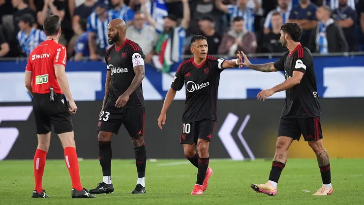 Alexis se perfila como titular en el Sevilla